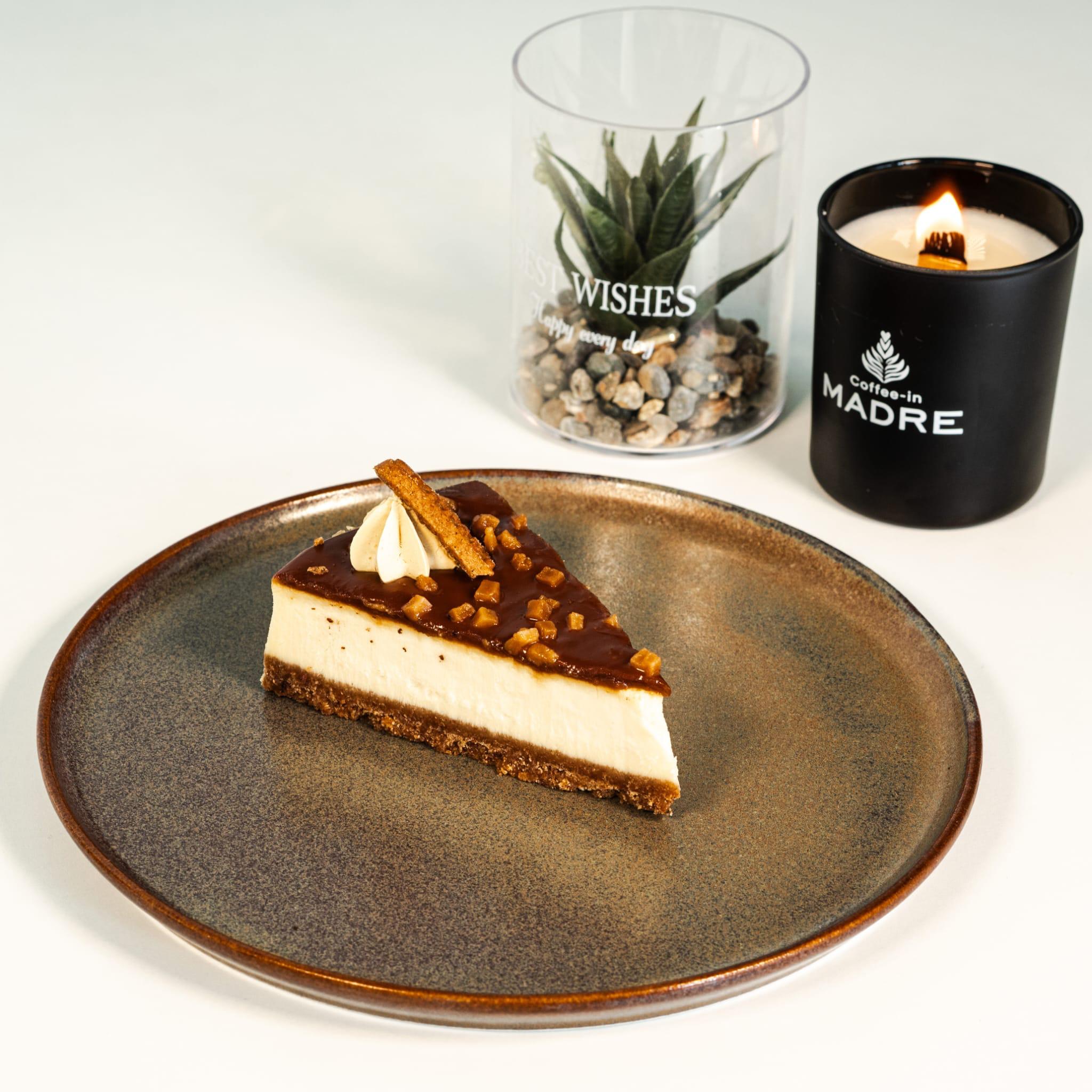 <p>Lotus Cheesecake</p>
