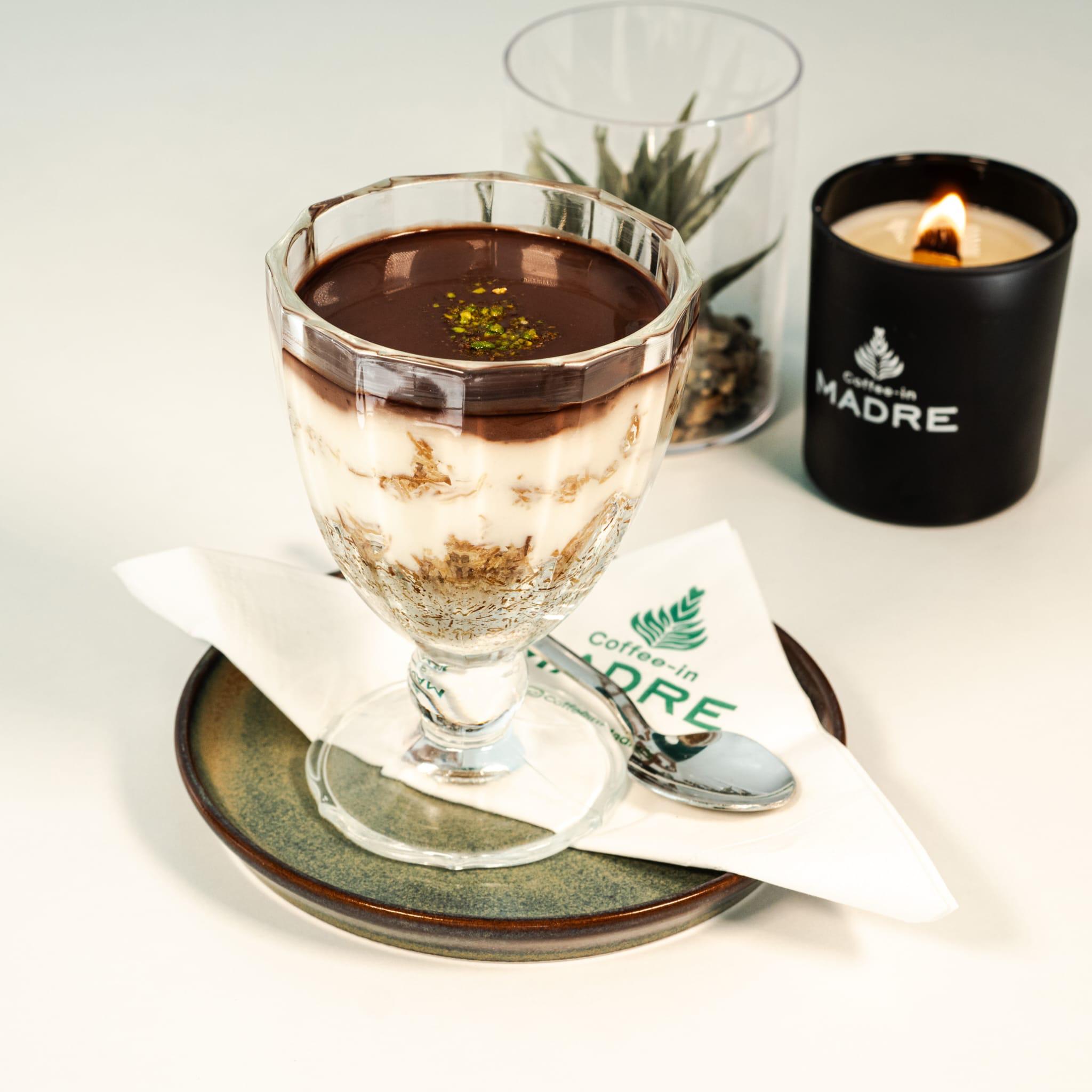 <p>Madre Özel Kadayıf</p>
